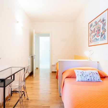 Piazza Cavallotti & Mercato Centrale Apartment! Livorno Exteriör bild